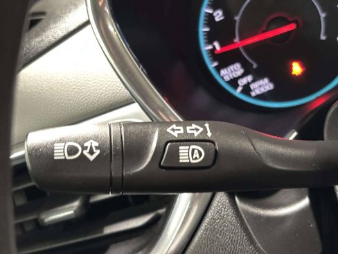 Used 2020 Chevrolet Equinox LS FWD image 34