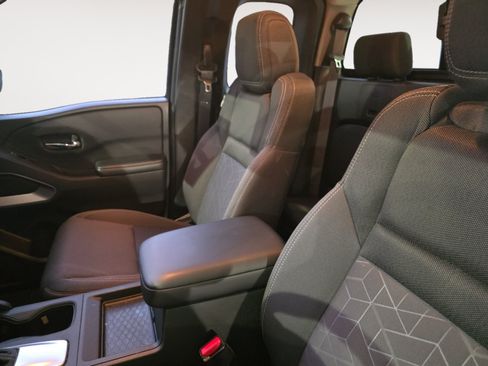 Used 2025 Nissan Frontier SV RWD image 20