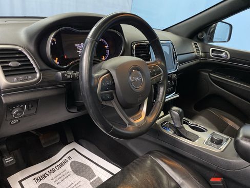 Used 2019 Jeep Grand Cherokee Limited w/ Luxury Group II image 10