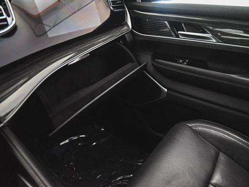 Used 2022 Jeep Wagoneer Series III image 17