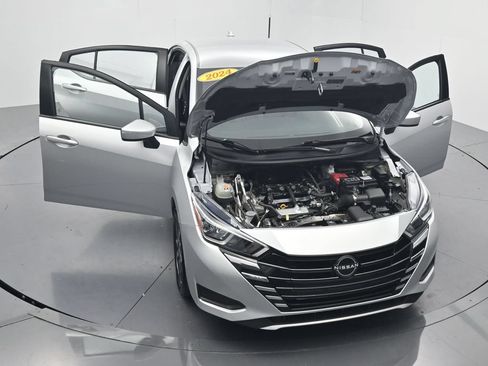Used 2024 Nissan Versa SV FWD image 56