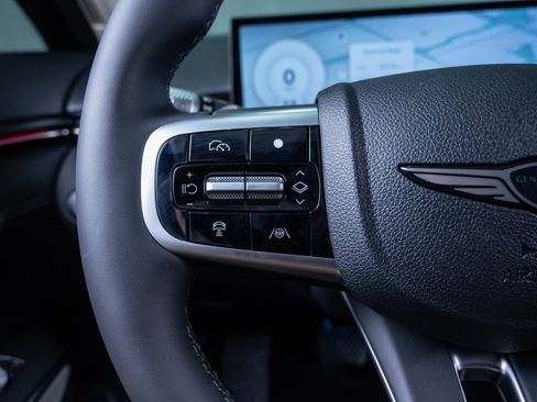 New 2026 Genesis GV70 2.5T Advanced image 22