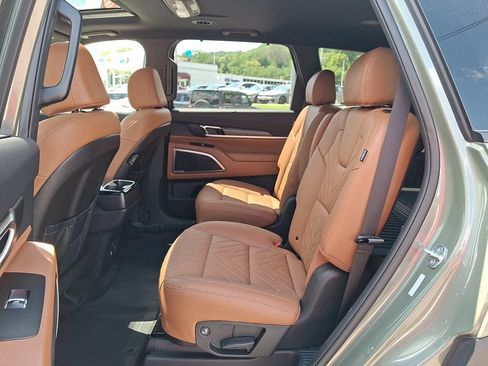 Used 2025 Kia Telluride EX X-Line AWD/4WD image 11
