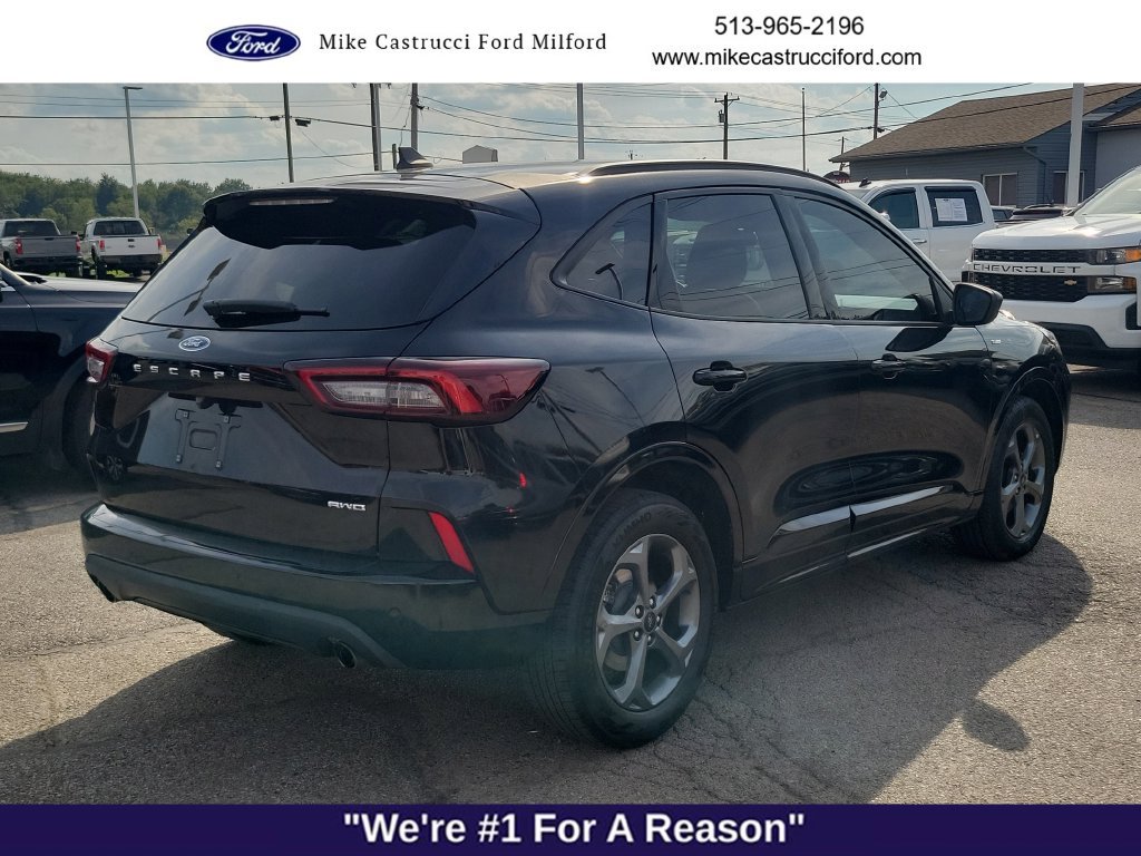 Used 2023 Ford Escape ST-Line w/ Tech Pack #1 AWD/4WD image 5