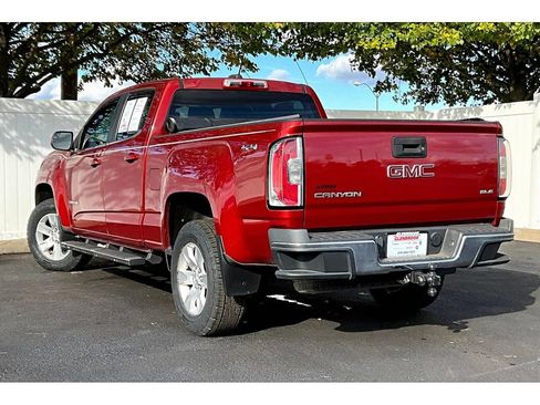 Used 2015 GMC Canyon SLE AWD/4WD image 2