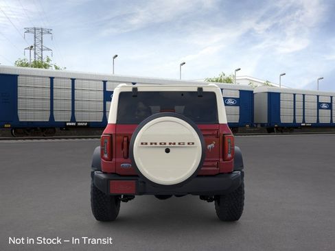 New 2026 Ford Bronco Outer Banks AWD/4WD image 5