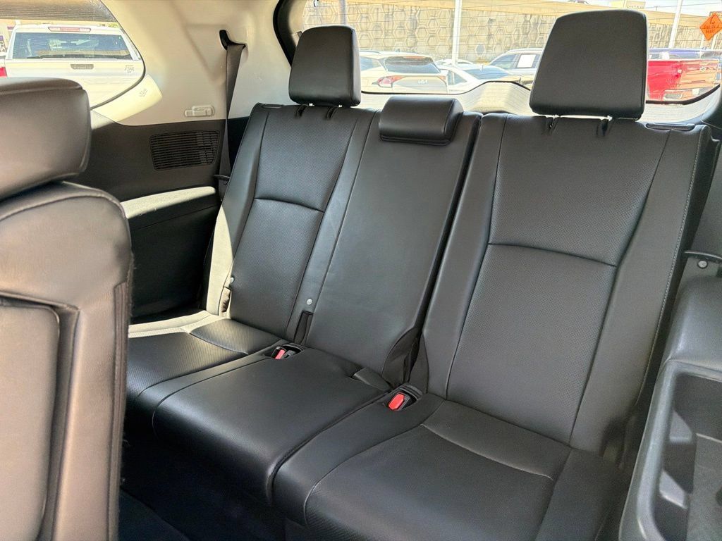 Used 2024 Toyota Grand Highlander FWD image 47