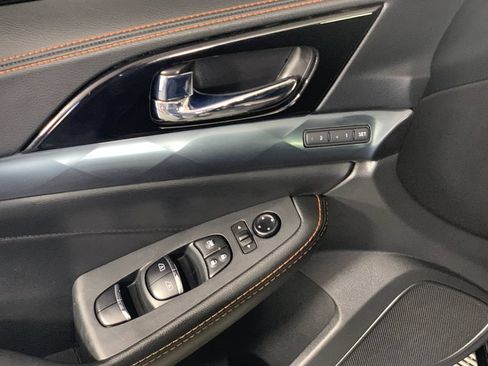 Used 2023 Nissan Maxima SR w/ Sport Mat Group FWD image 14