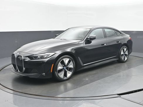 Used 2023 BMW i4 eDrive35 w/ Premium Package RWD image 7