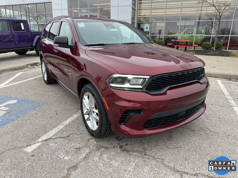 Used 2024 Dodge Durango GT image 7