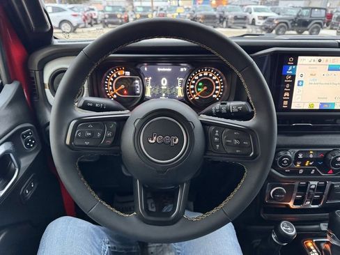 Used 2024 Jeep Wrangler Sport S image 14