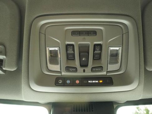 Used 2024 GMC Sierra 2500 Denali w/ Denali Reserve Package AWD/4WD image 29