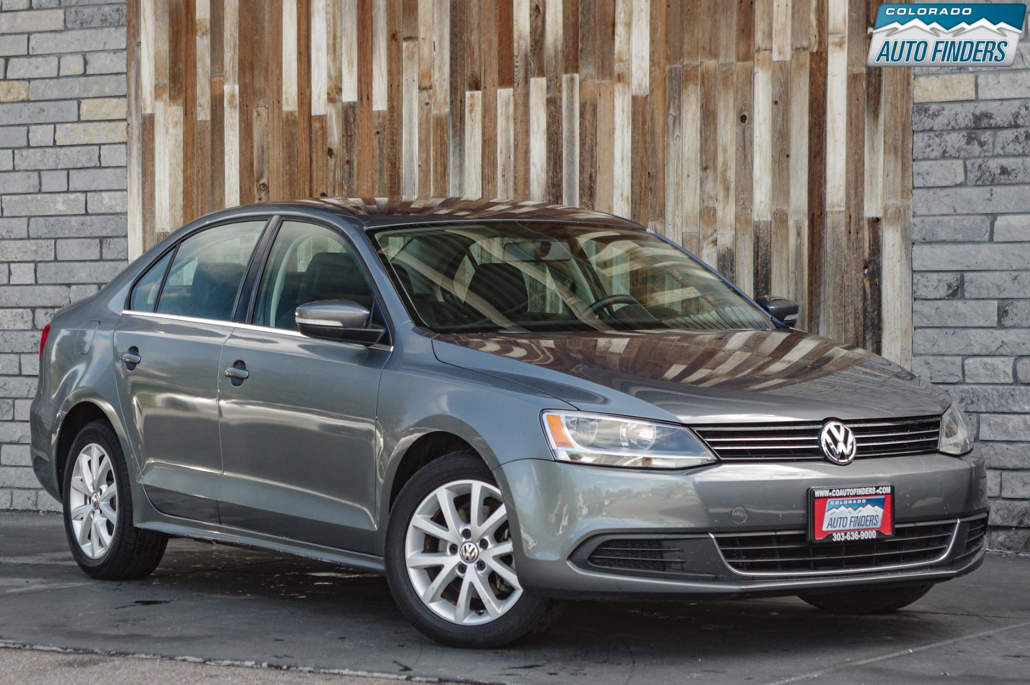 Used 2013 Volkswagen Jetta SE FWD image 9