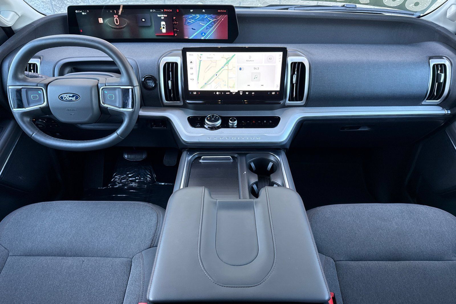 Used 2025 Ford Expedition Active AWD/4WD image 17