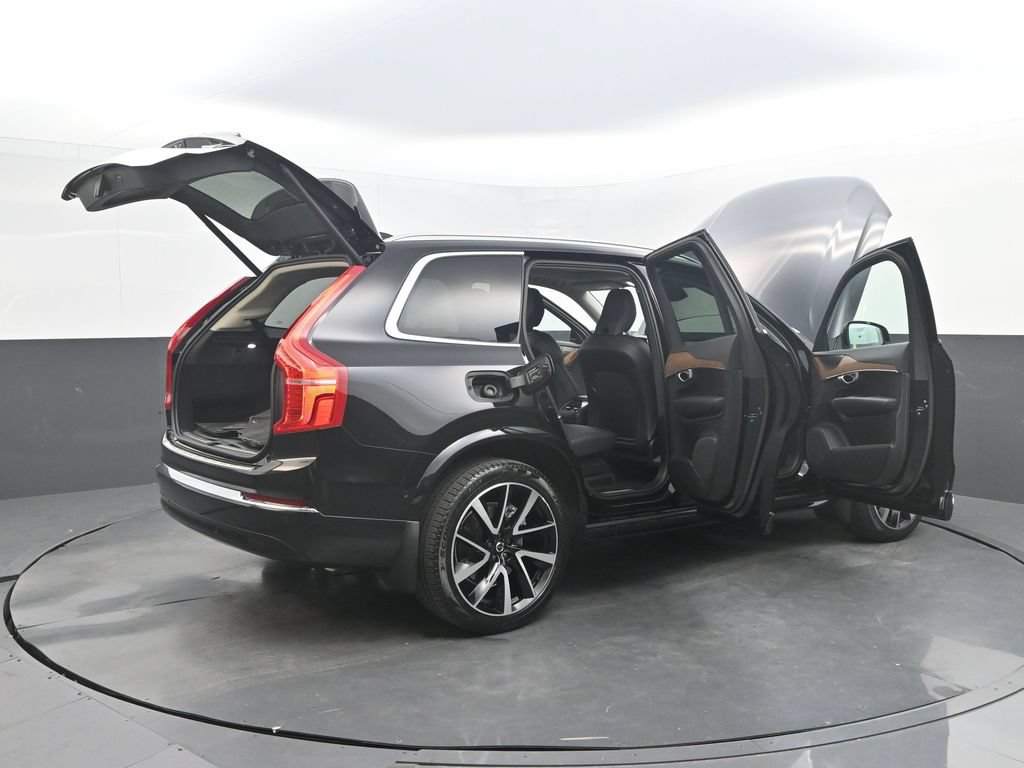 Certified 2023 Volvo XC90 B6 Plus w/ Protection Package Premier AWD/4WD image 37