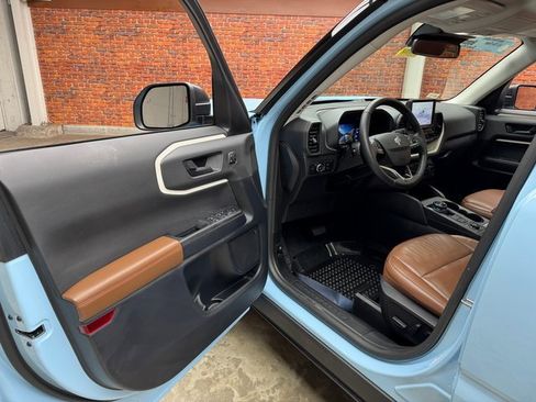 Certified 2023 Ford Bronco Sport Heritage Limited image 9