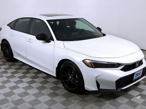 Certified 2025 Honda Civic Sport image 6