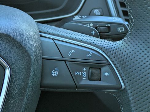 Used 2021 Audi SQ5 Premium Plus w/ Premium Plus Package image 25