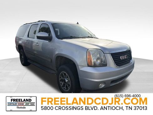 Used 2013 GMC Yukon XL 2500 SLT image 1