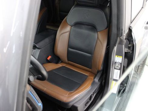 Used 2023 Ford Bronco Outer Banks AWD/4WD image 33