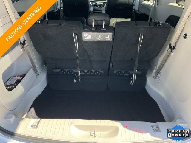 Used 2019 Chrysler Pacifica Touring-L FWD image 13