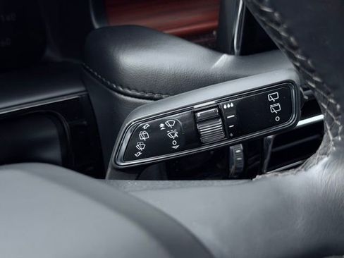 Used 2022 Lincoln Nautilus Reserve AWD/4WD image 33