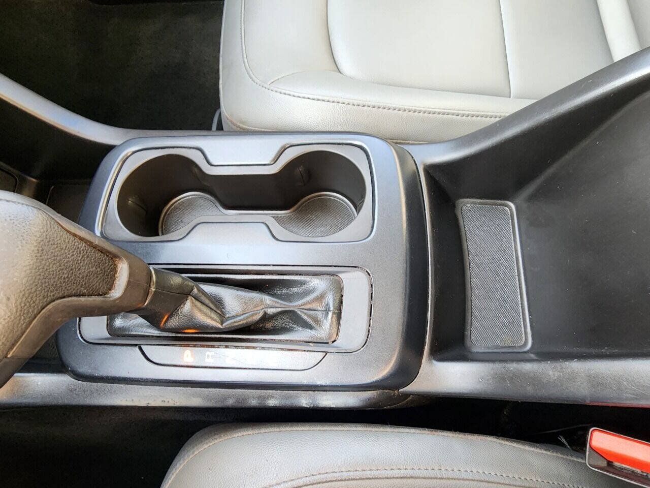 Used 2016 Chevrolet Colorado W/T RWD image 16