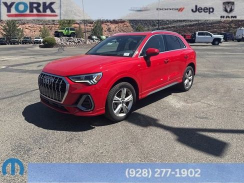 Used 2023 Audi Q3 2.0T Premium w/ 19" Wheel Package AWD/4WD image 1