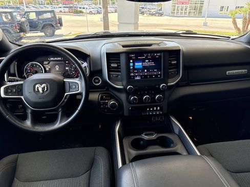 Used 2022 RAM 1500 Big Horn AWD/4WD image 26