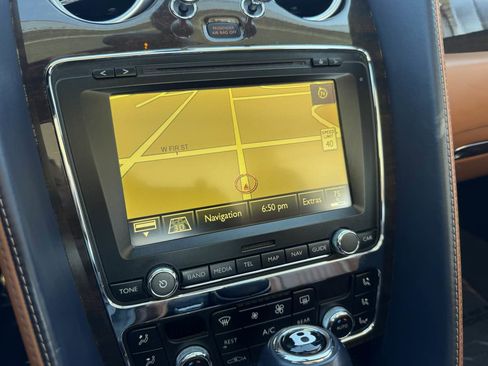 Used 2016 Bentley Continental GT image 28