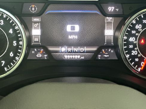 Used 2023 RAM 1500 Laramie AWD/4WD image 29