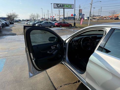 Used 2015 Mercedes-Benz C 300 4MATIC Sedan w/ Premium 1 Package image 17