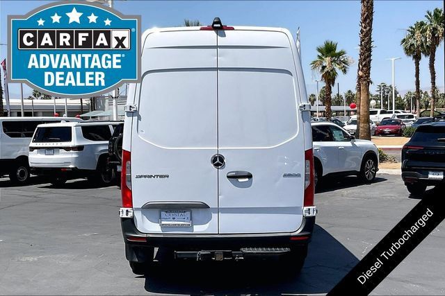 Used 2025 Mercedes-Benz Sprinter 2500 image 3