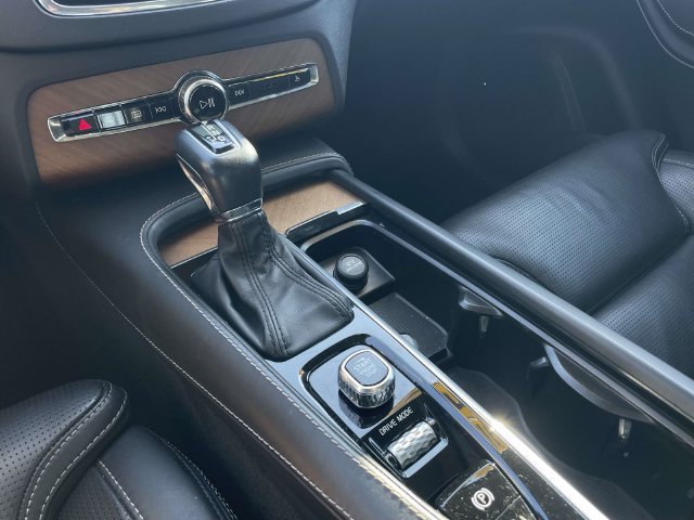 Used 2019 Volvo XC90 T6 Inscription w/ Luxury Package AWD/4WD image 30