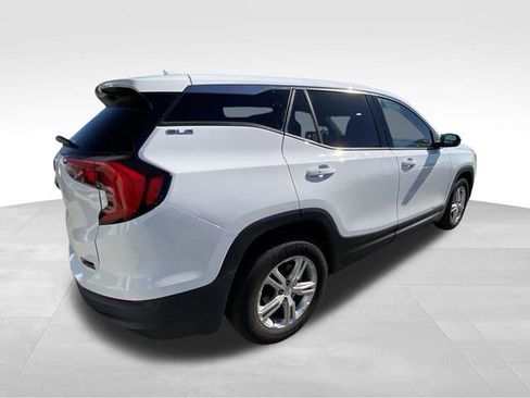 Used 2020 GMC Terrain SLE FWD image 11