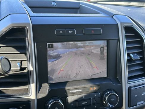 Used 2019 Ford F350 Lariat image 15