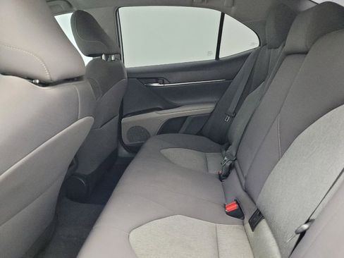 Used 2022 Toyota Camry LE FWD image 18