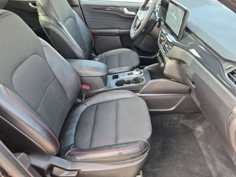 Used 2023 Ford Escape ST-Line w/ Tech Pack #1 AWD/4WD image 23