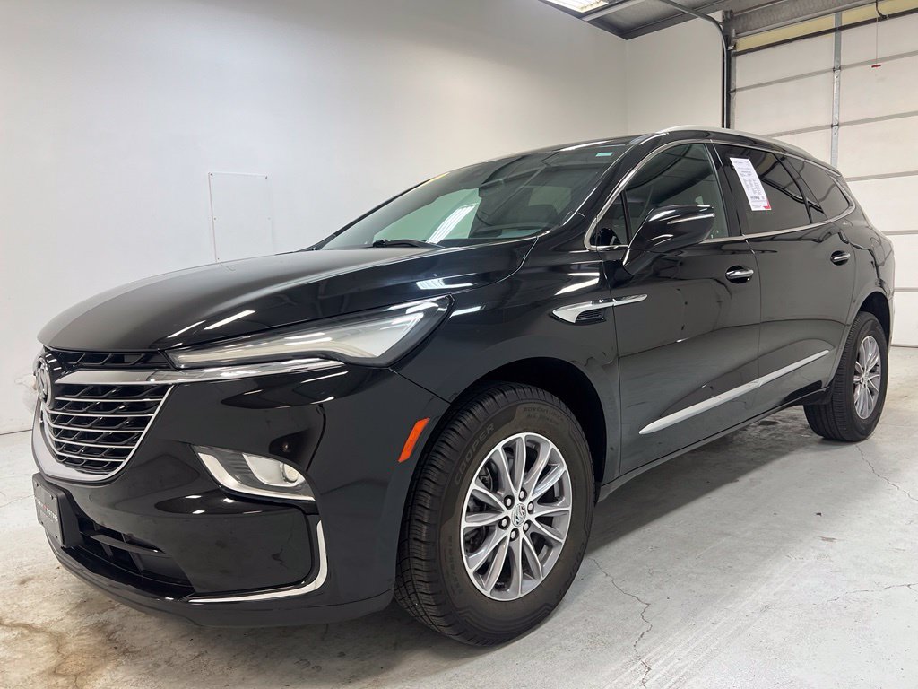 Used 2023 Buick Enclave Essence FWD image 12