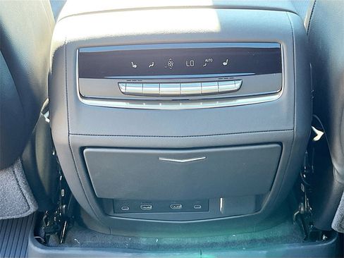 New 2026 Cadillac Escalade ESV Luxury w/ LPO, Radiant Package image 27