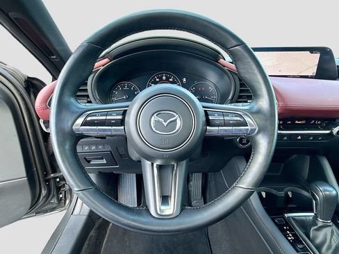 Used 2023 MAZDA MAZDA3 Hatchback w/Premium Plus Pkg AWD/4WD image 13