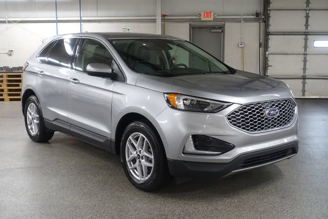 Used 2023 Ford Edge SEL AWD/4WD image 1