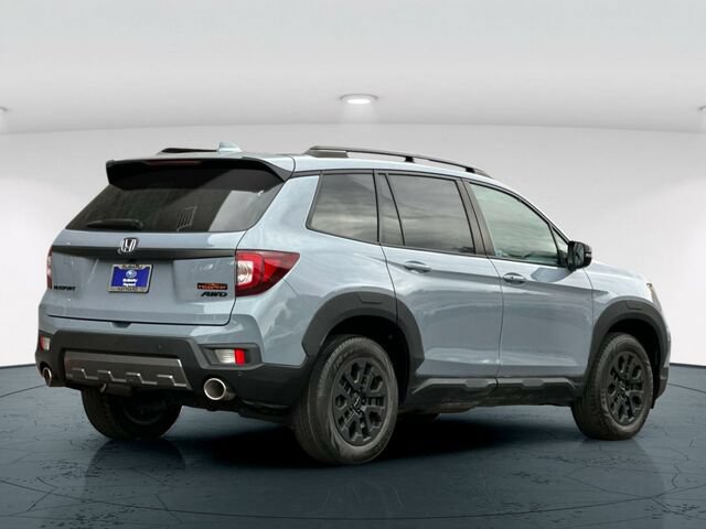 Used 2023 Honda Passport TrailSport image 6