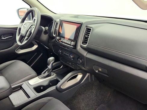 Used 2022 Nissan Frontier SV RWD image 24