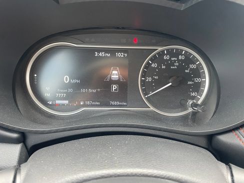 Certified 2025 Nissan Versa SR w/ Trunk Package FWD image 7