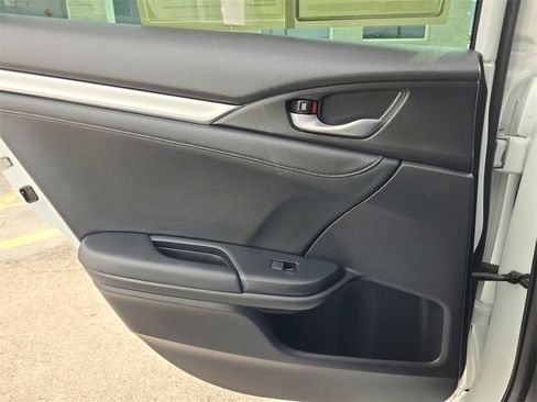 Used 2020 Honda Civic EX-L image 27