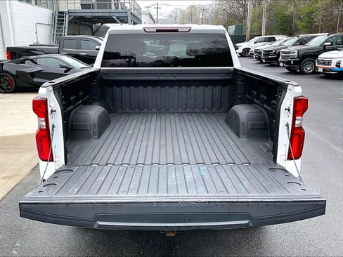 Used 2019 Chevrolet Silverado 1500 Custom Trail Boss w/ Custom Convenience Package AWD/4WD image 32