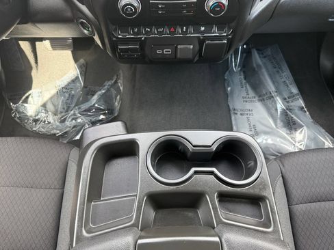 Used 2024 Chevrolet Silverado 2500 Custom w/ Custom Convenience Package AWD/4WD image 11