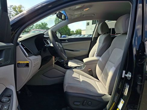 Used 2017 Hyundai Tucson Eco w/ Cargo Package AWD/4WD image 13