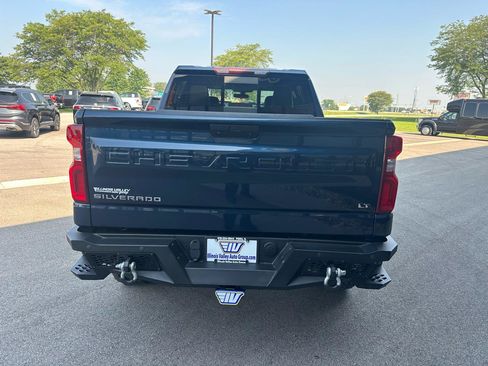 Used 2020 Chevrolet Silverado 1500 LT Trail Boss AWD/4WD image 6